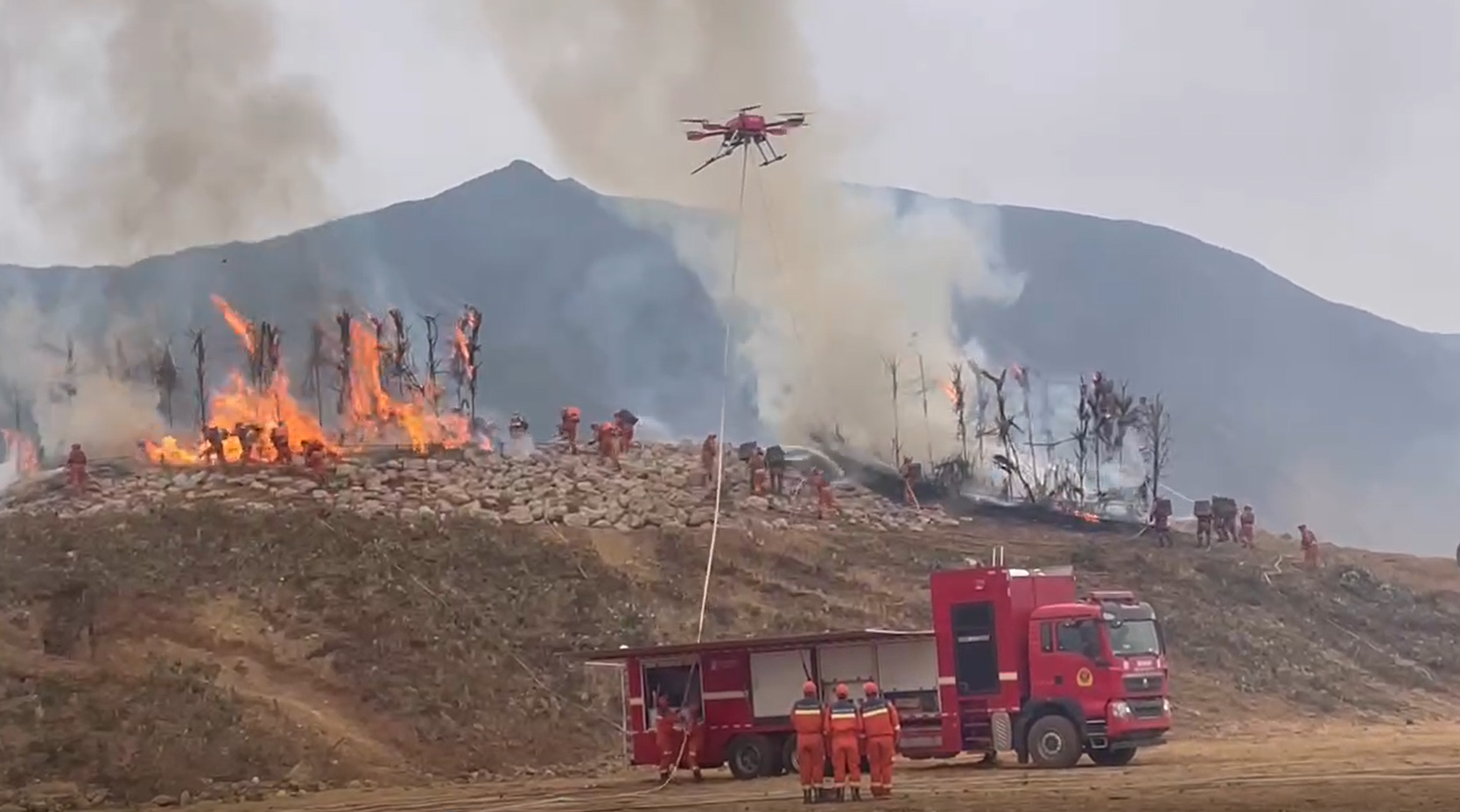 超高層建筑滅火無人機(jī)